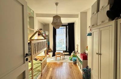 Location d’un appartement unique de 4 pièces, 102 m², Zwierzyniec, Cracovie, Pologne